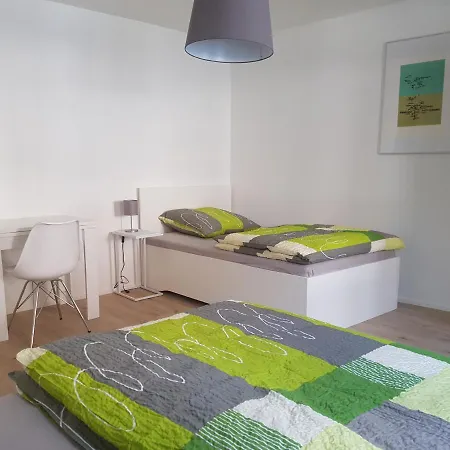 Ferienwohnung * Brackenheim